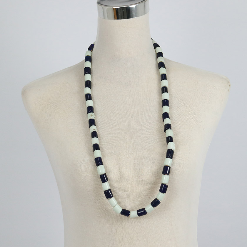 NECKLACE GLASS PIPE NAVY & WHITE