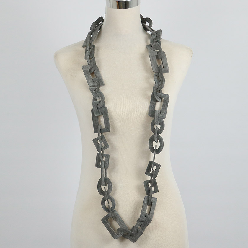 NECKLACE HORN LINK RECT EXTRA LONG