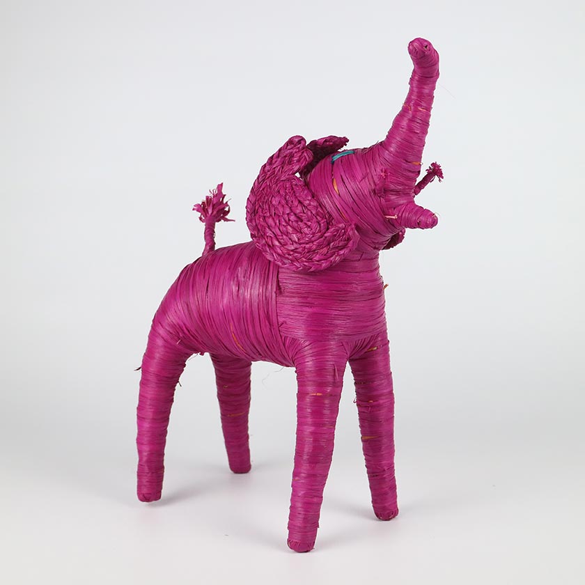 RAFFIA ELEPHANTS 30CM