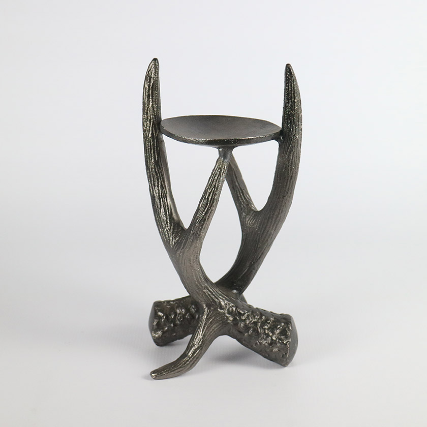 METAL STAG CANDLE STAND