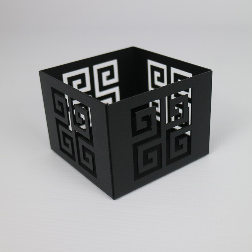 METAL TEALIGHT HOLDER