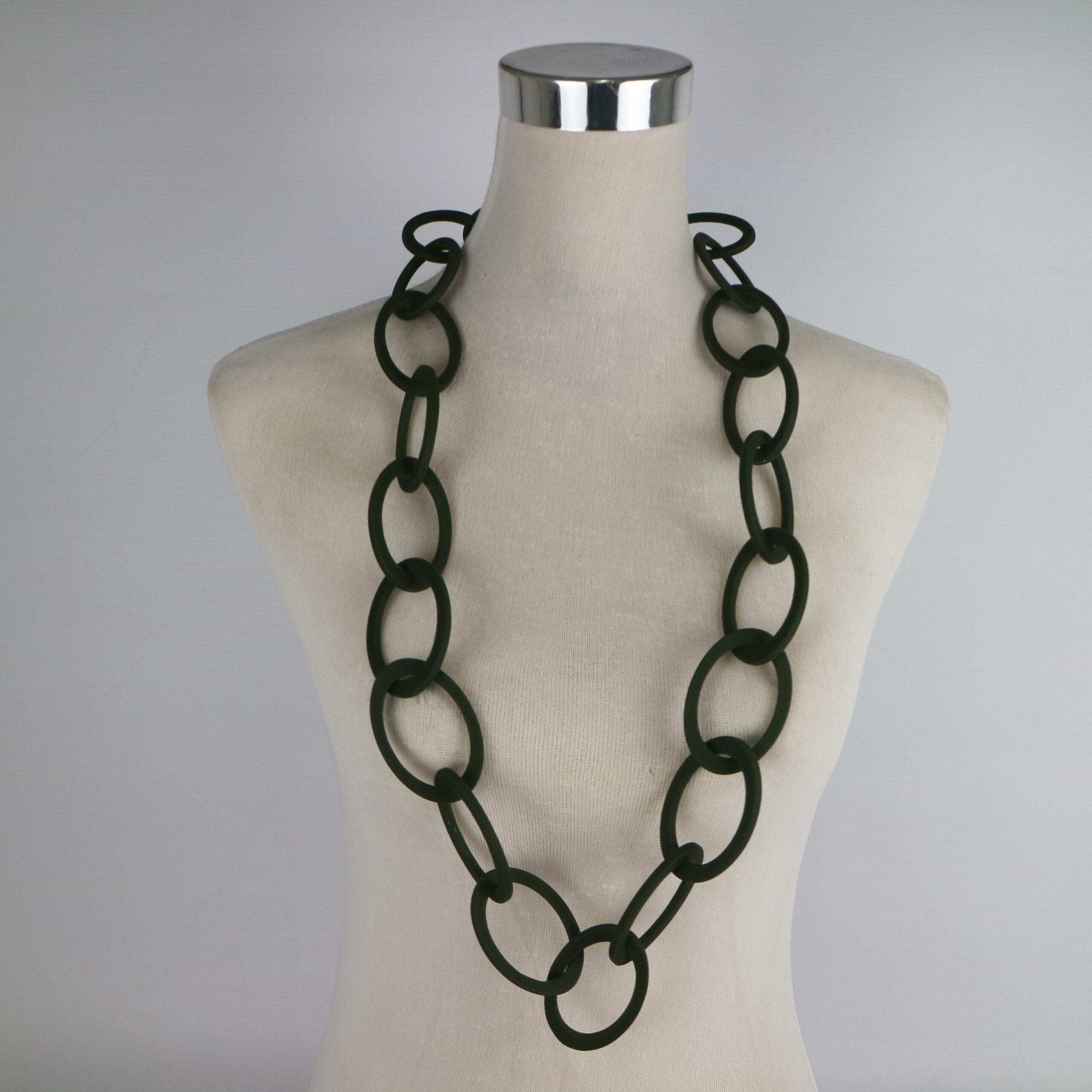 NECKLACE RESIN LINK