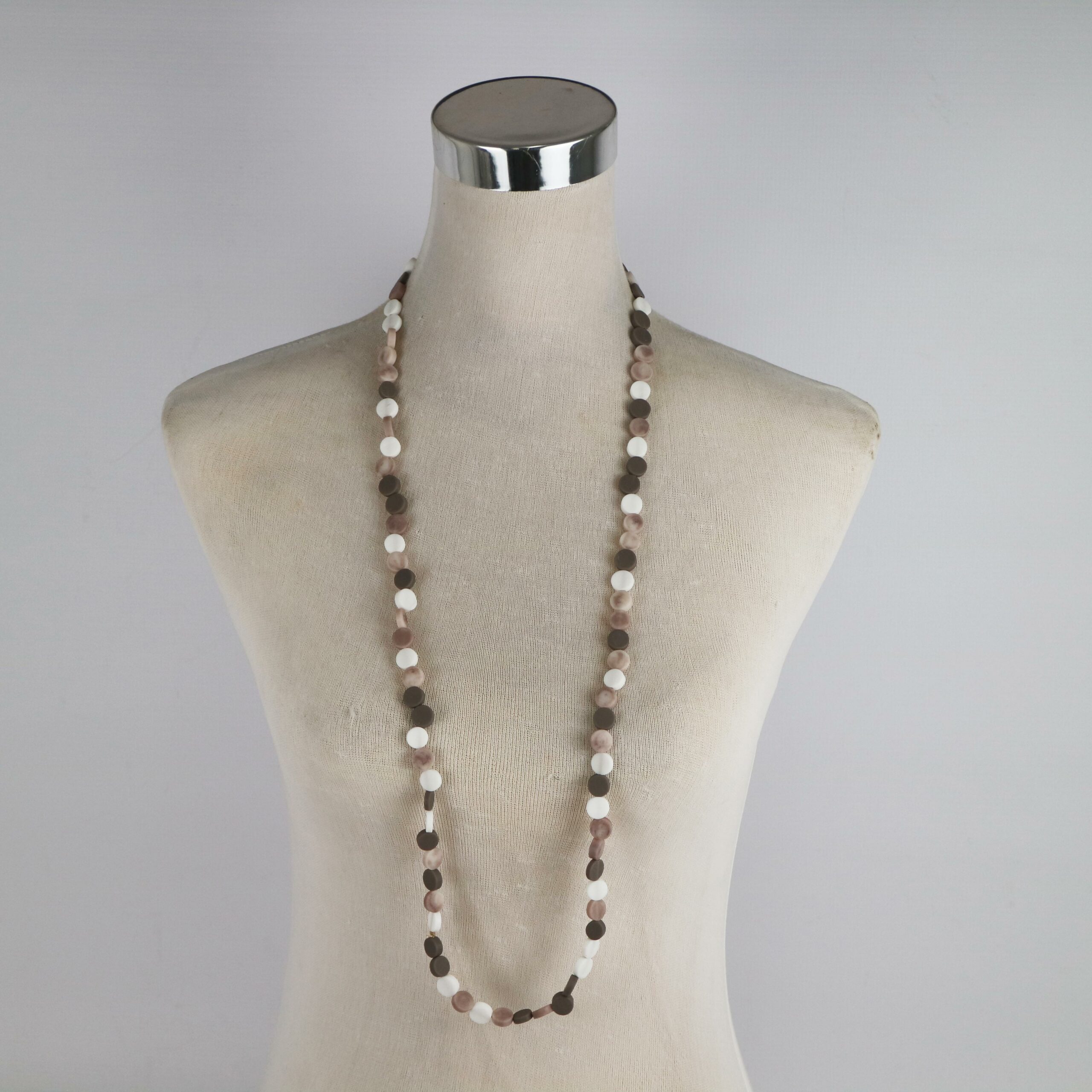 NECKLACE RESIN DISK MUSHROOM