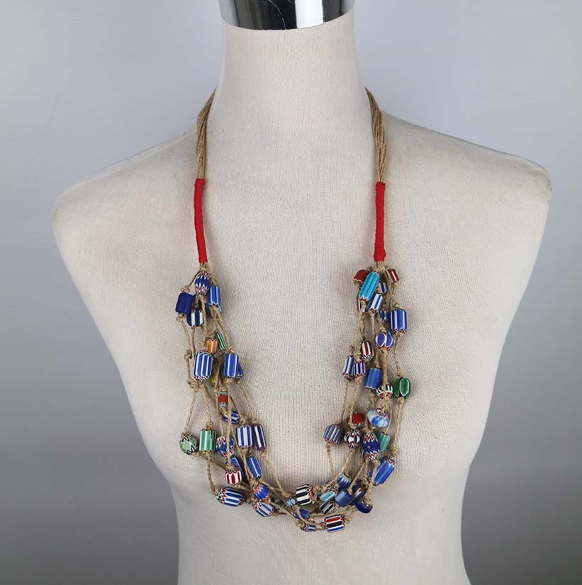 NECKLACE MULTI TRADE BEADS ON STRING