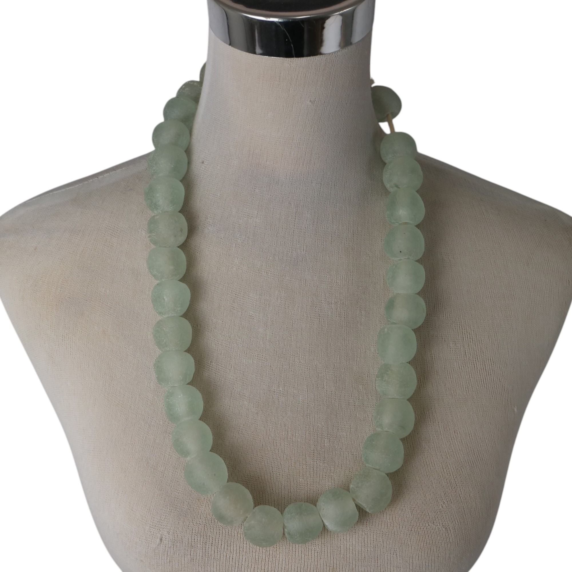 NECKLACE GLASS BALL TRANSPARENT