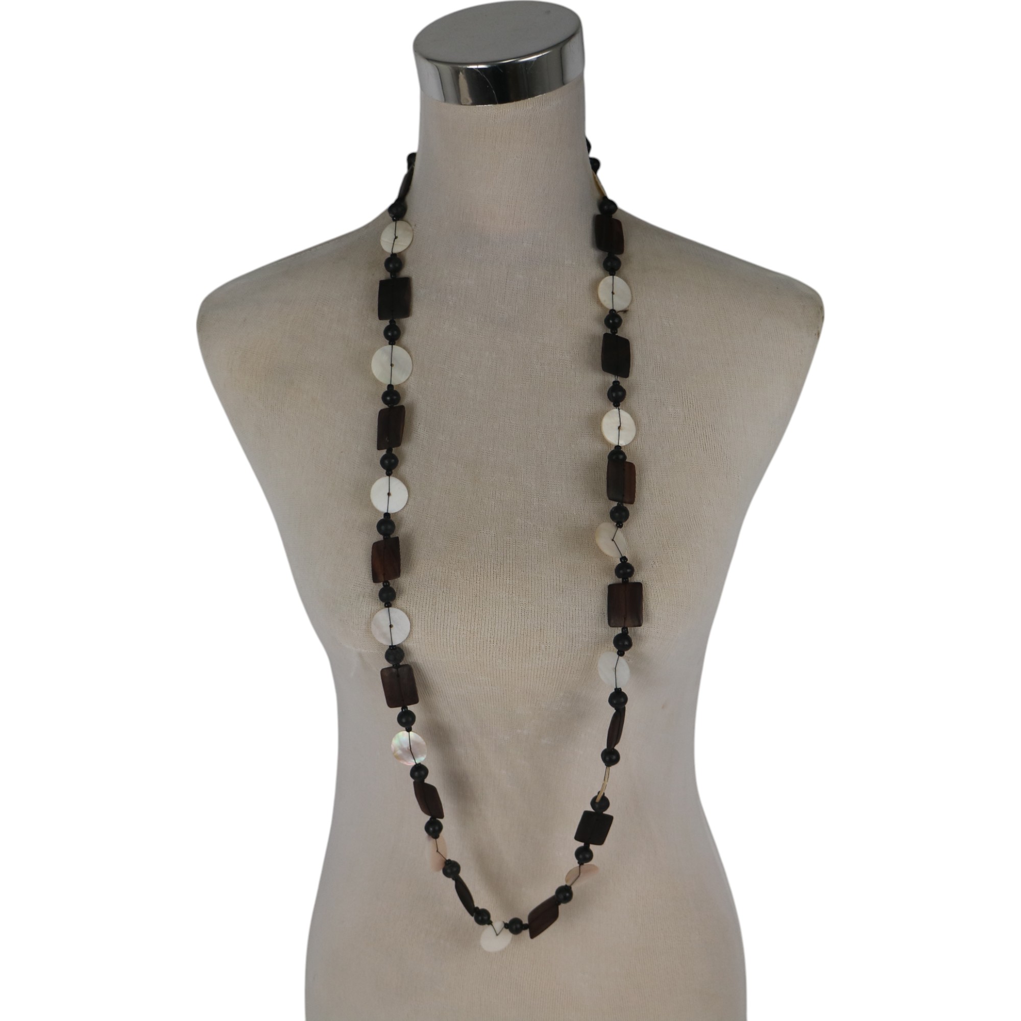 NECKLACE SHELL BUTTON WITH RECTANGULAR SONO